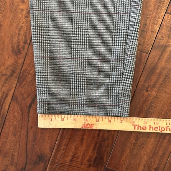 A New Day | Cropped dark gray plaid Pants elastic waist - Picture 8 of 14